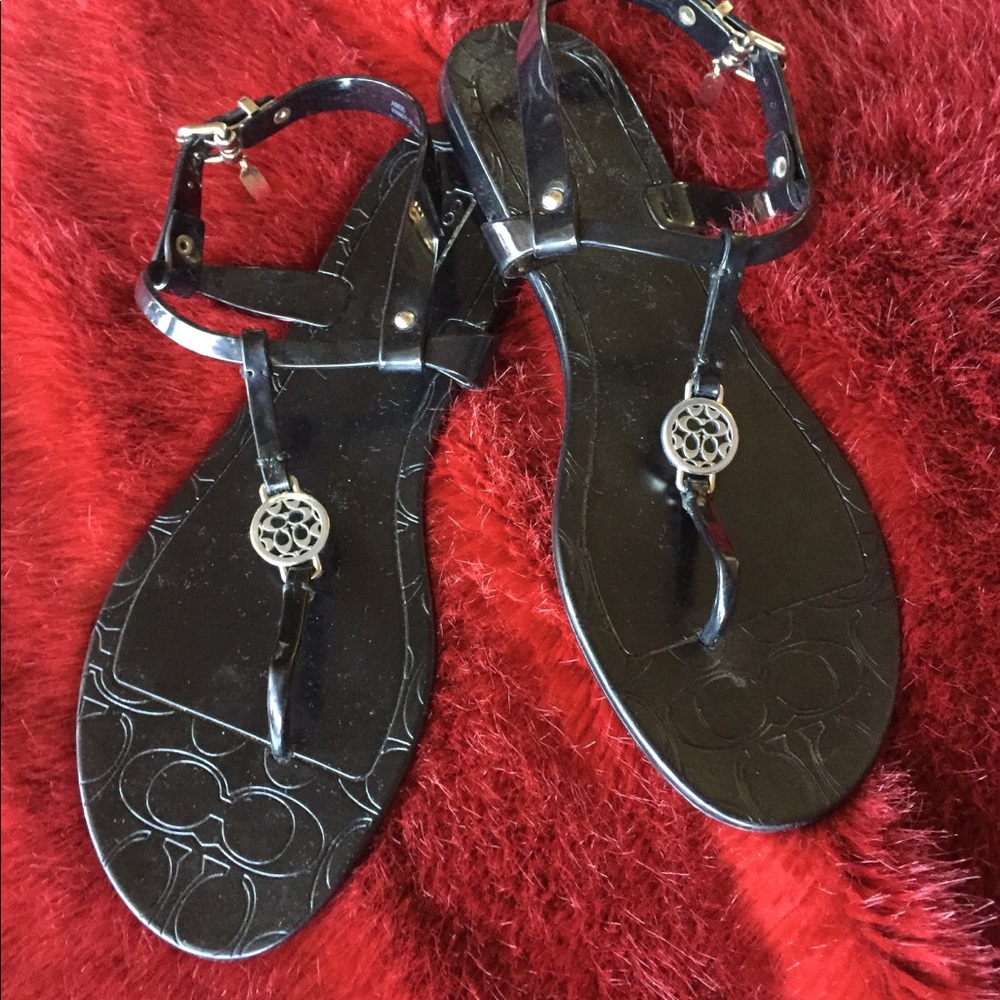 Coach flats
